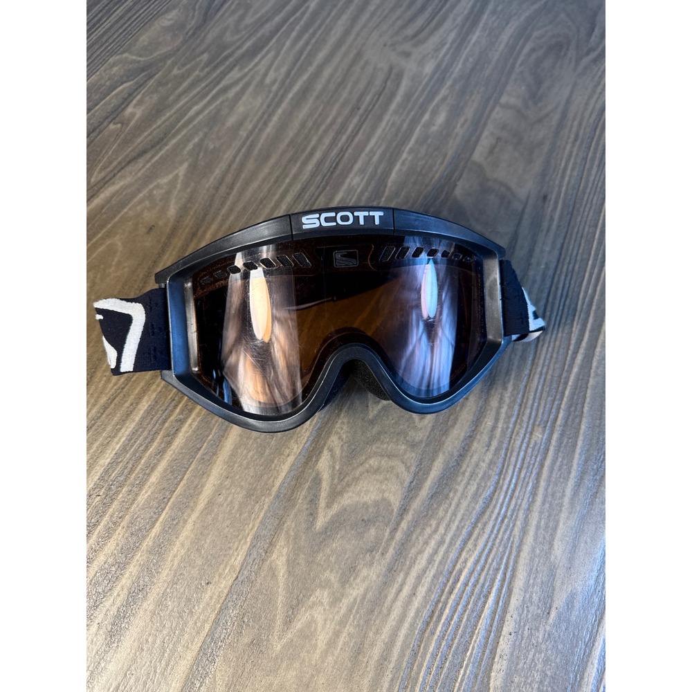 Scott Snow Goggles Unisex One Size Black Amber Lens Vintage Style